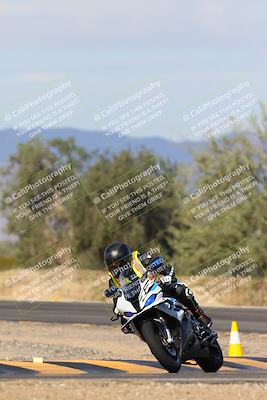 media/Feb-04-2024-SoCal Trackdays (Sun) [[91d6515b1d]]/2-Turn 3 (1015am)/